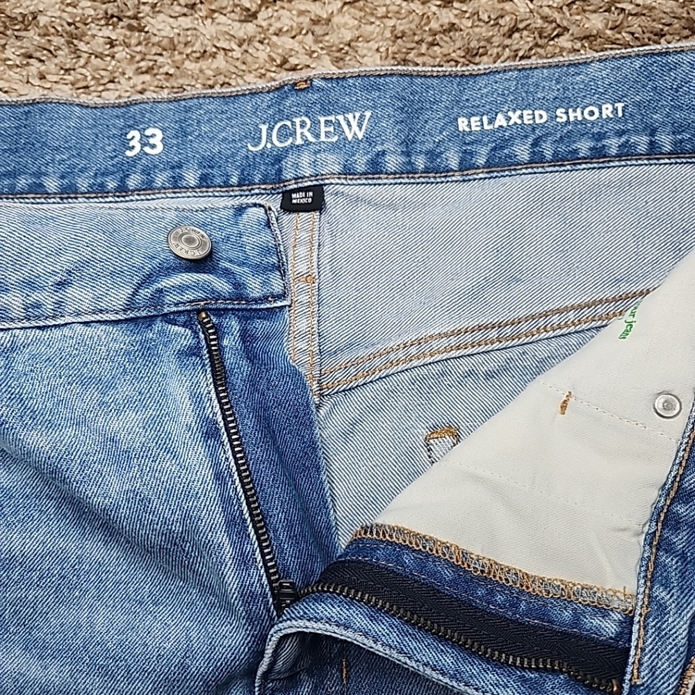 J. Crew Relaxed Denim Short 33 Baxter Wash Cut Off Raw Hem J.Crew Jean - Picture 8 of 11
